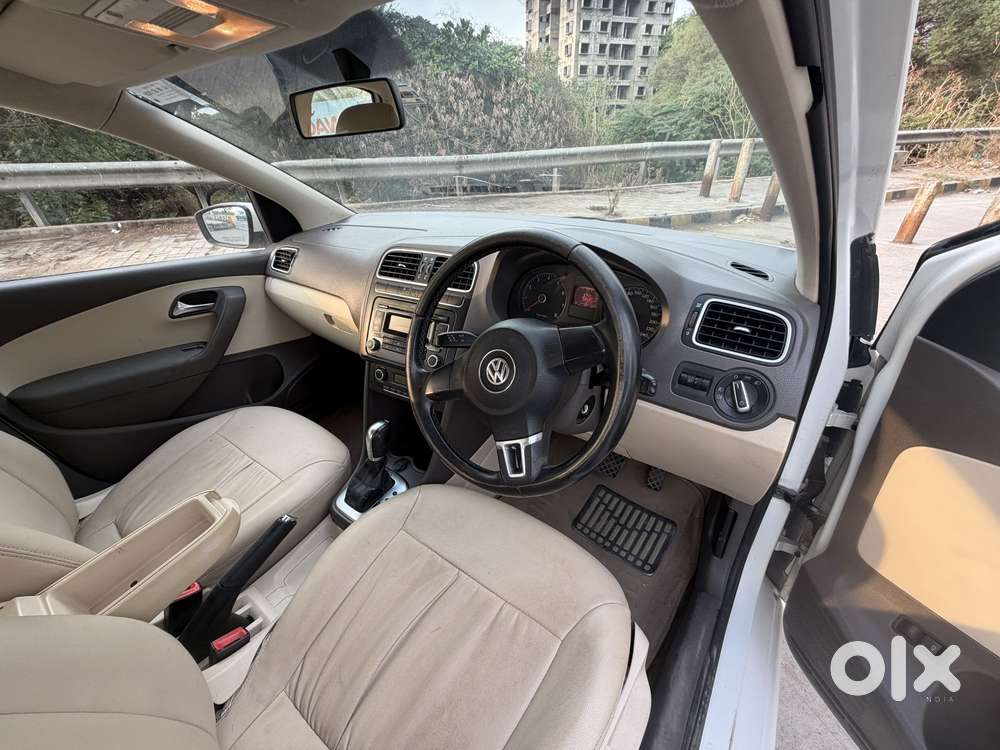 Volkswagen Vento 1.2 Highline Plus At 16 Alloy, 2010, Petrol
