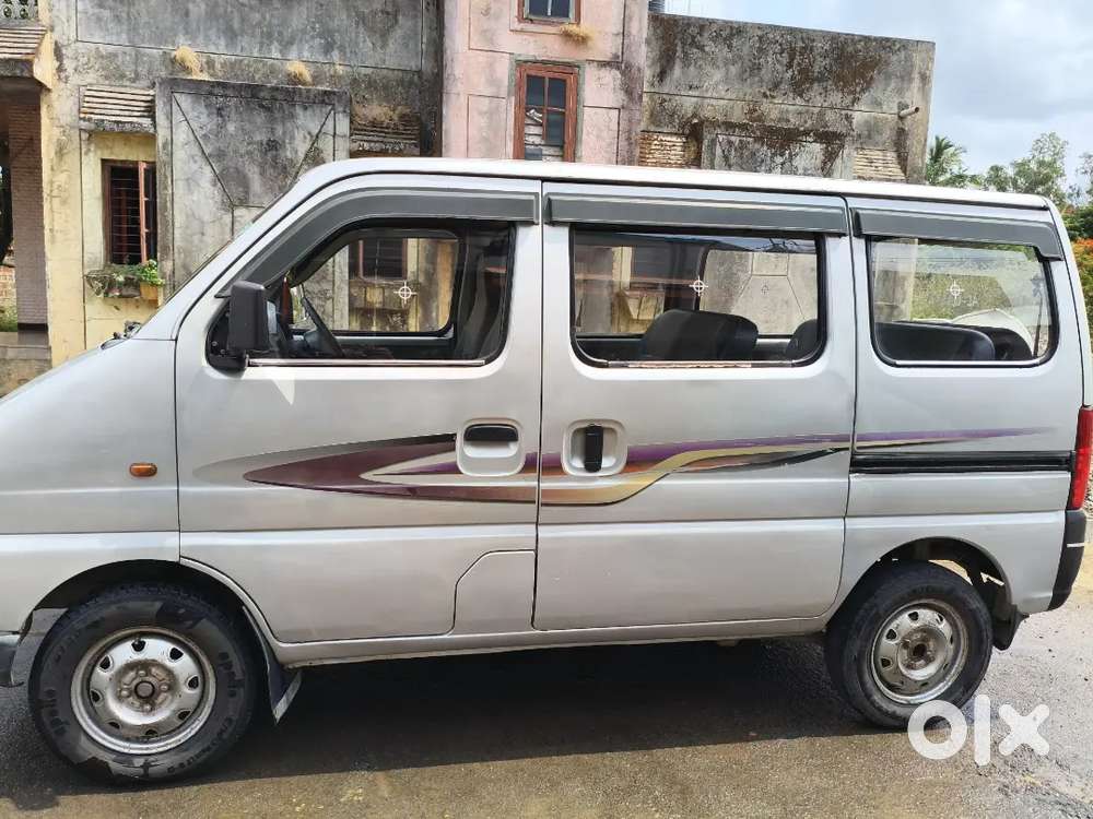 Maruti Suzuki Eeco 2011