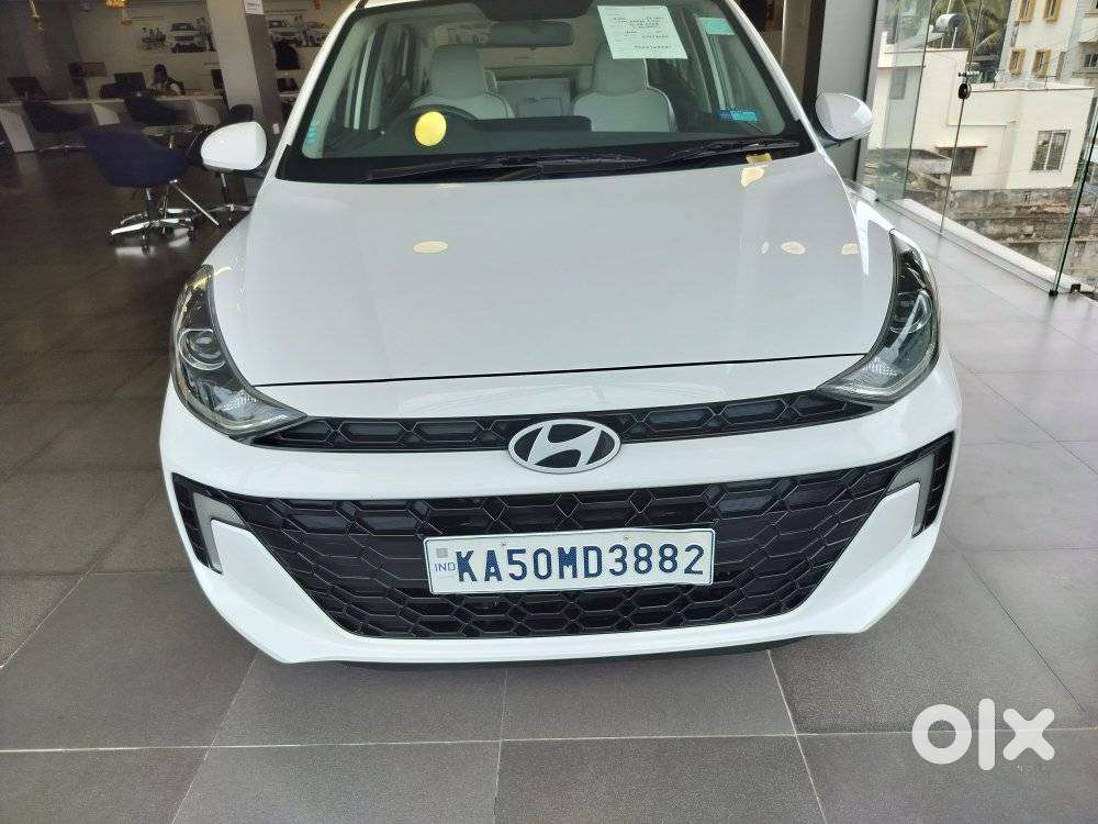 Hyundai Aura Sx 1.2 (o) Petrol, 2024, Petrol