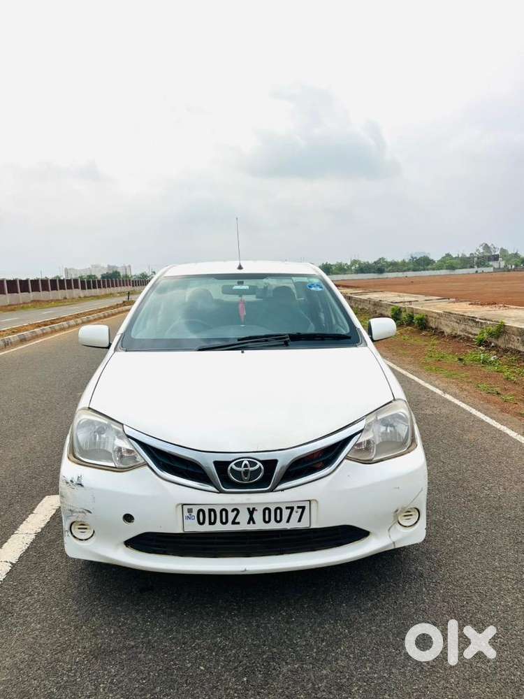Toyota Model 2011 Car