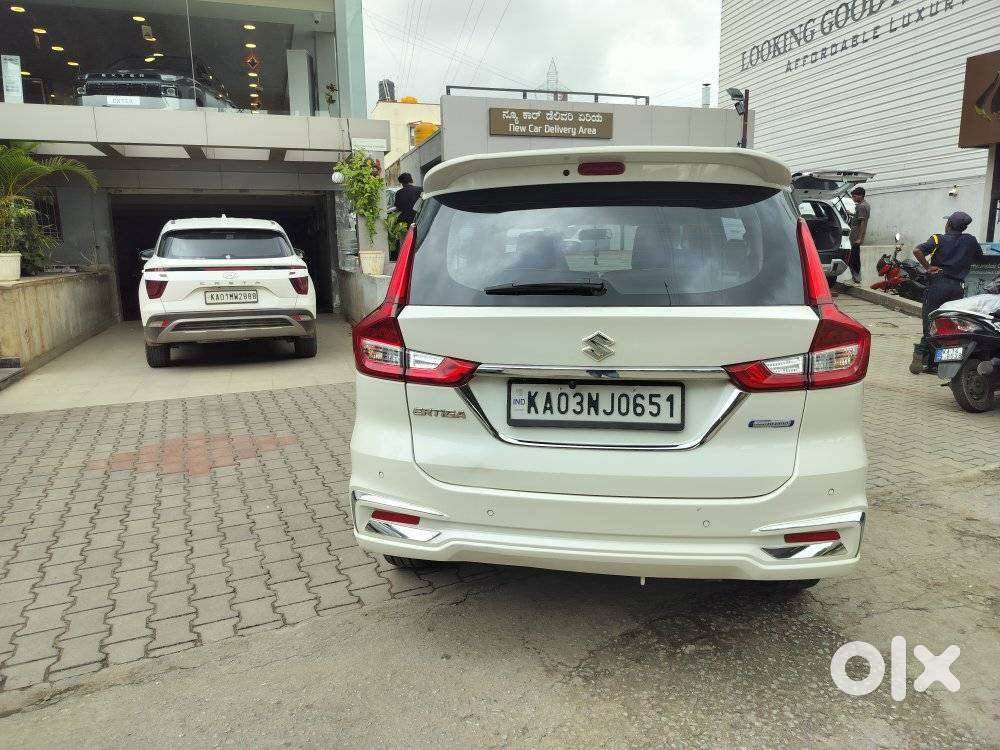 Maruti Suzuki Ertiga 1.5 Zxi Plus Shvs, 2021, Petrol
