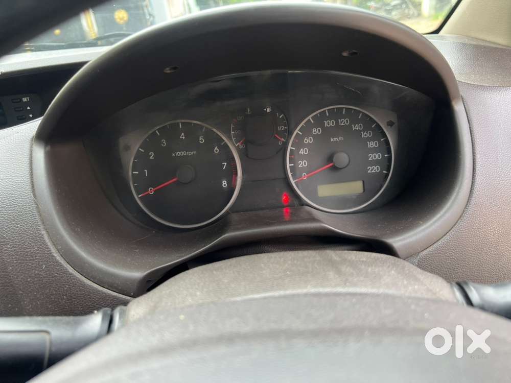 Hyundai I20 Petrol Manual 2nd 2010