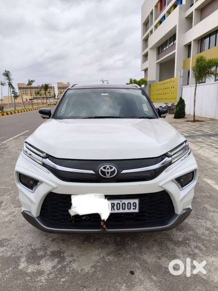 Toyota Urban Cruiser Hyryder 1.5 V Hybrid, 2022, Petrol