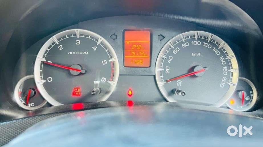 Maruti Suzuki Swift Dzire Vdi, 2015, Diesel