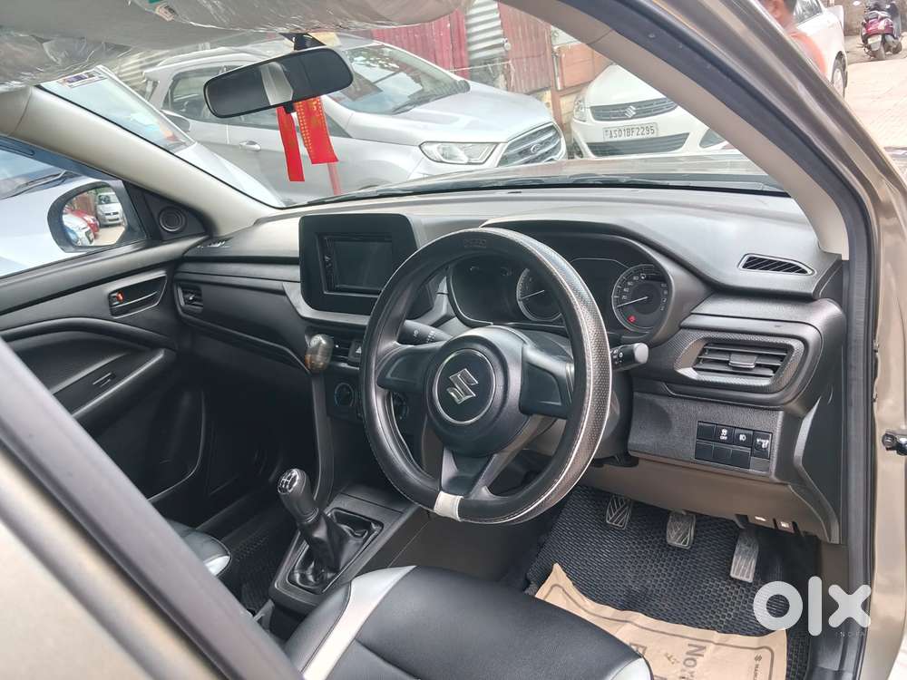 Maruti Suzuki Brezza 1.5 Lxi Smart Hybrid, 2024, Petrol