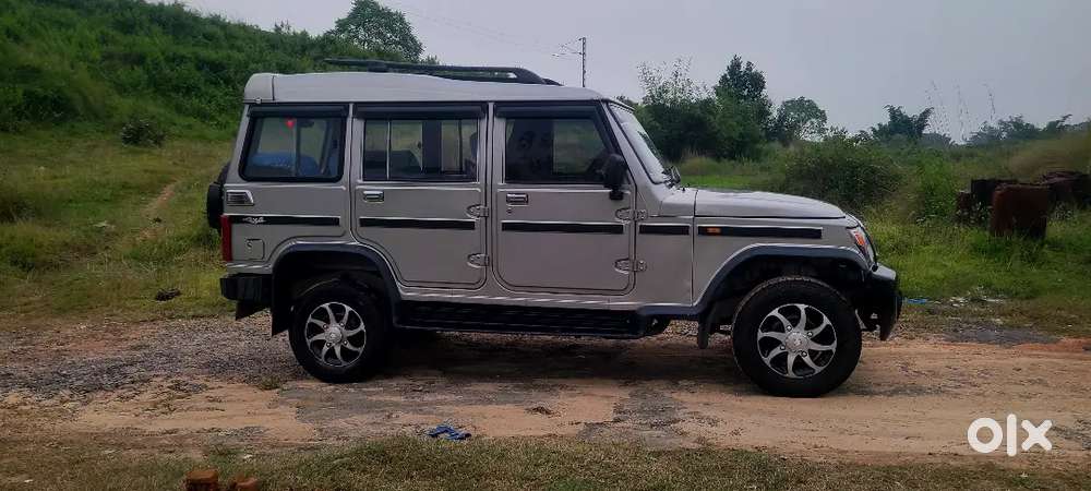 Mahindra Bolero Neo 2015