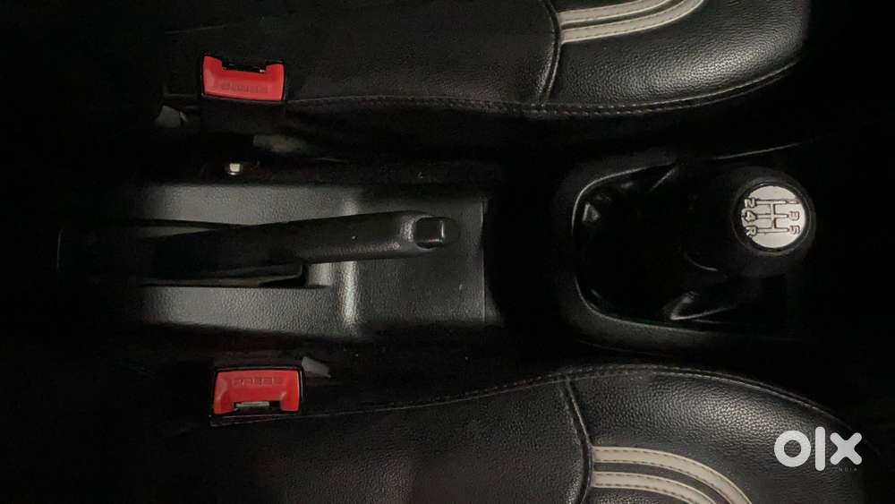 Maruti Suzuki Swift 1.2 Lxi (o), 2015, Petrol