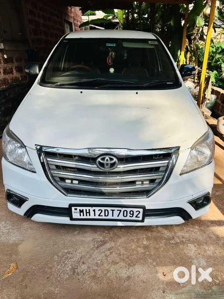 Toyota Innova 2007 Diesel Well Maintained Valid Upto 2027