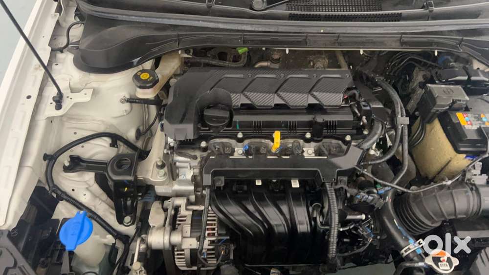 Hyundai Verna 1.5 Sx Petrol Mt, 2024, Petrol