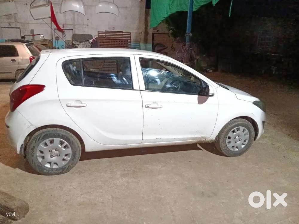 Hyundai I20 Magna 2012 Car