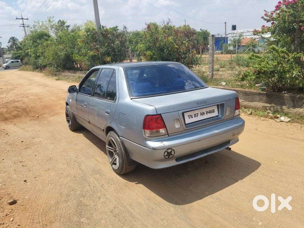 Maruti Suzuki Esteem, 2005, Petrol