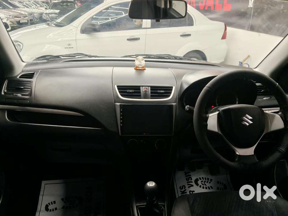 Maruti Suzuki Swift Vxi 1.2 Abs Bs-iv, 2016, Petrol