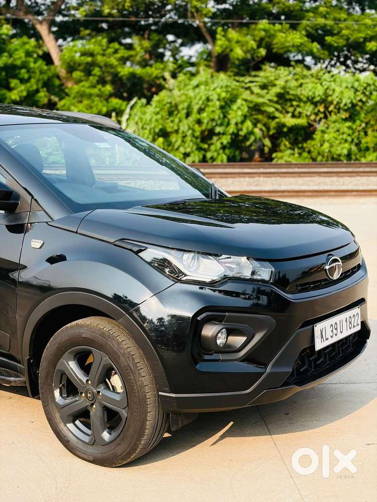 Tata Nexon 1.2 Revotron Xz Plus (o) Dark Edition, 2023, Petrol