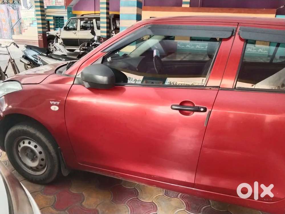 Maruti Suzuki Swift Lxi 2014