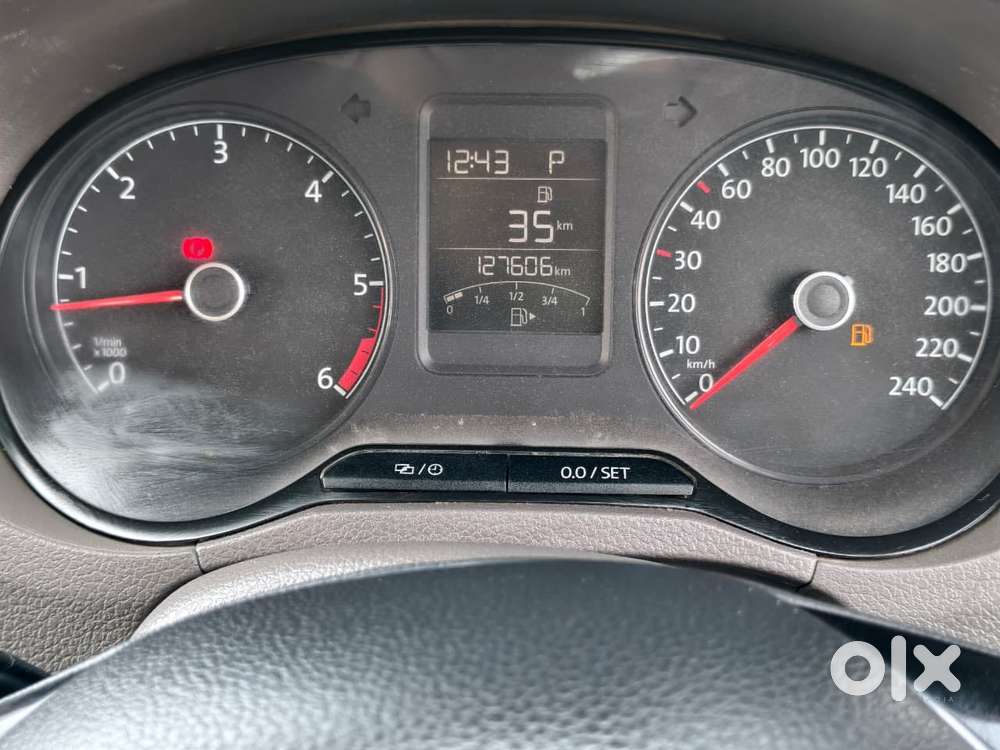 Volkswagen Vento 1.5l Tdi Highline Plus At Diesel, 2015, Diesel