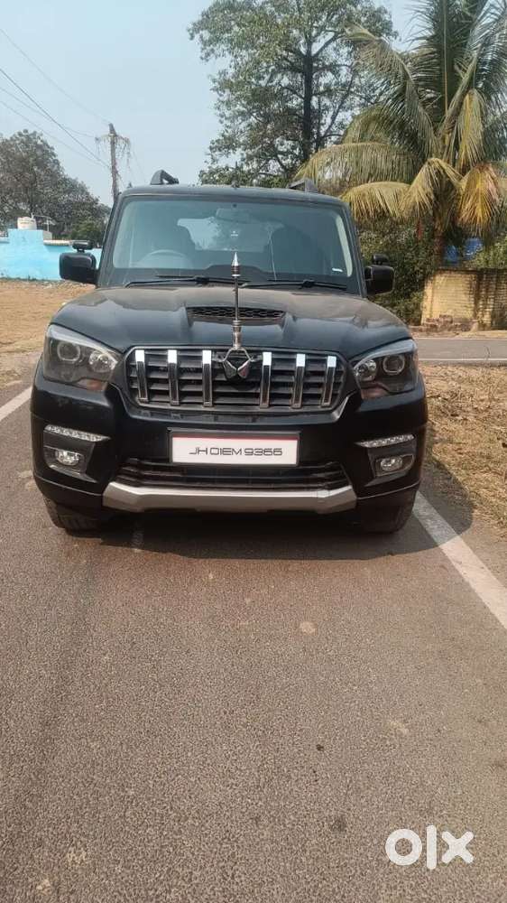 Mahindra Scorpio Classic 2022 Diesel 70000 Km Driven