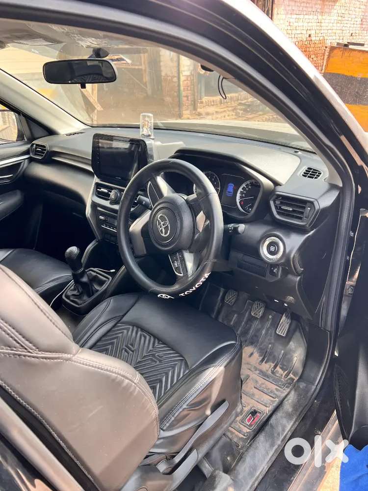 Toyota Urban Cruiser 2025 Drive Manual 1st