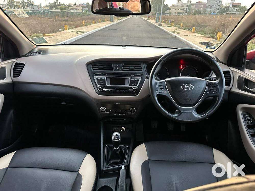 Hyundai I20 Sportz 1.4 Crdi 6 Speed Bs-iv, 2015, Diesel