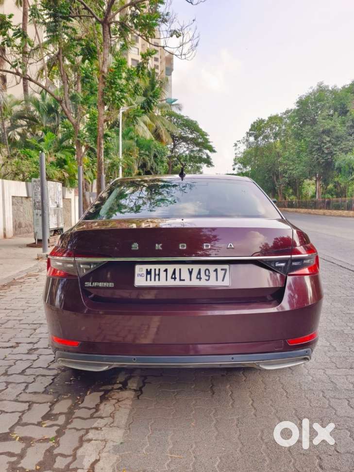 Skoda Superb 2.0 L&k Tsi At, 2024, Petrol