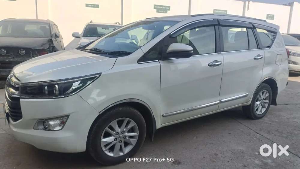 Toyota Innova Crysta 2020 Diesel 90400 Km Driven