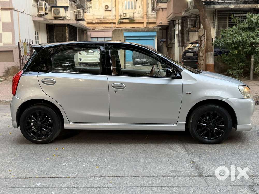 Toyota Etios Liva 1.2 Vx, 2012, Petrol