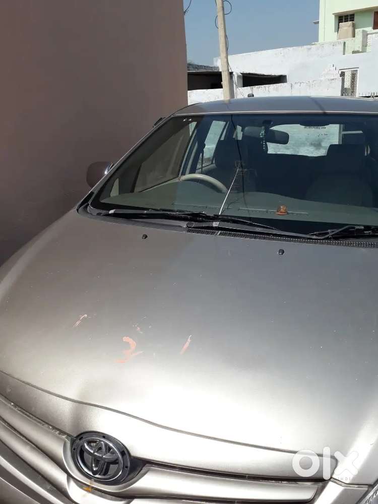 Toyota Innova 2.0 Gx 2009