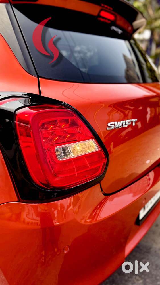 Maruti Suzuki Swift 1.2 Vxi Deca Limited Edition, 2021, Petrol