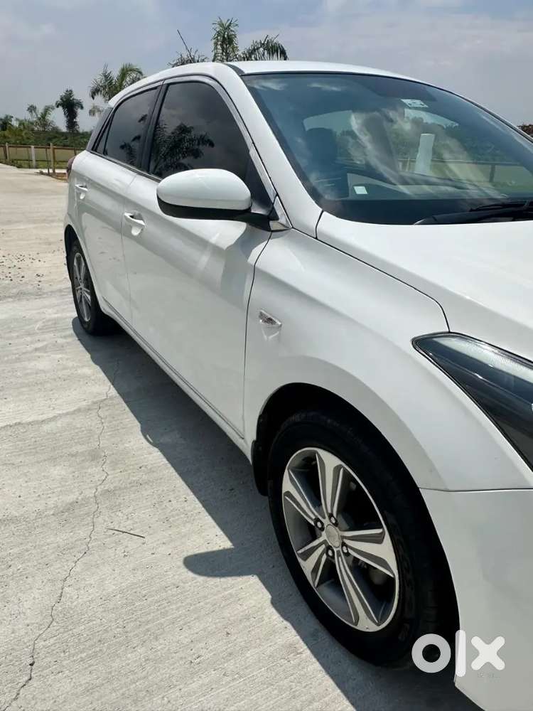 Hyundai Elite I20 2017 Diesel 110000 Km Driven