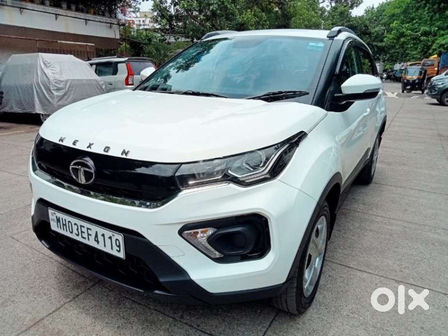 Tata Nexon 1.5 Revotorq Xm (s), 2023, Petrol