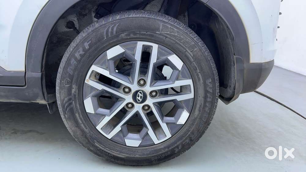 Hyundai Venue 1.0 Sx (o) Turbo Dct, 2023, Petrol