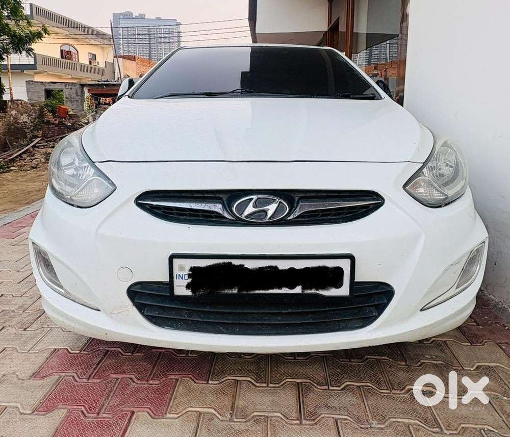 Hyundai Verna 2013 Petrol Well Maintained