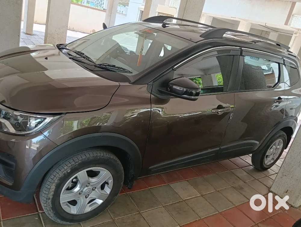 Renault Triber 2022 Dual Tone