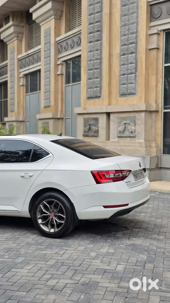 Skoda Superb 2018 Automatic