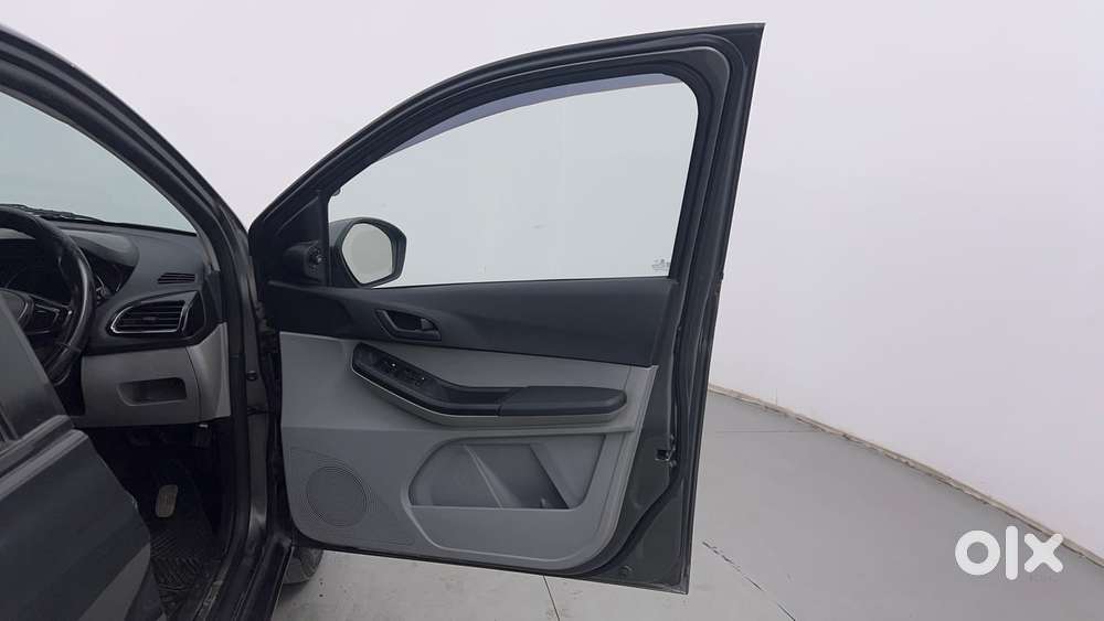 Tata Tiago Xz, 2021, Petrol