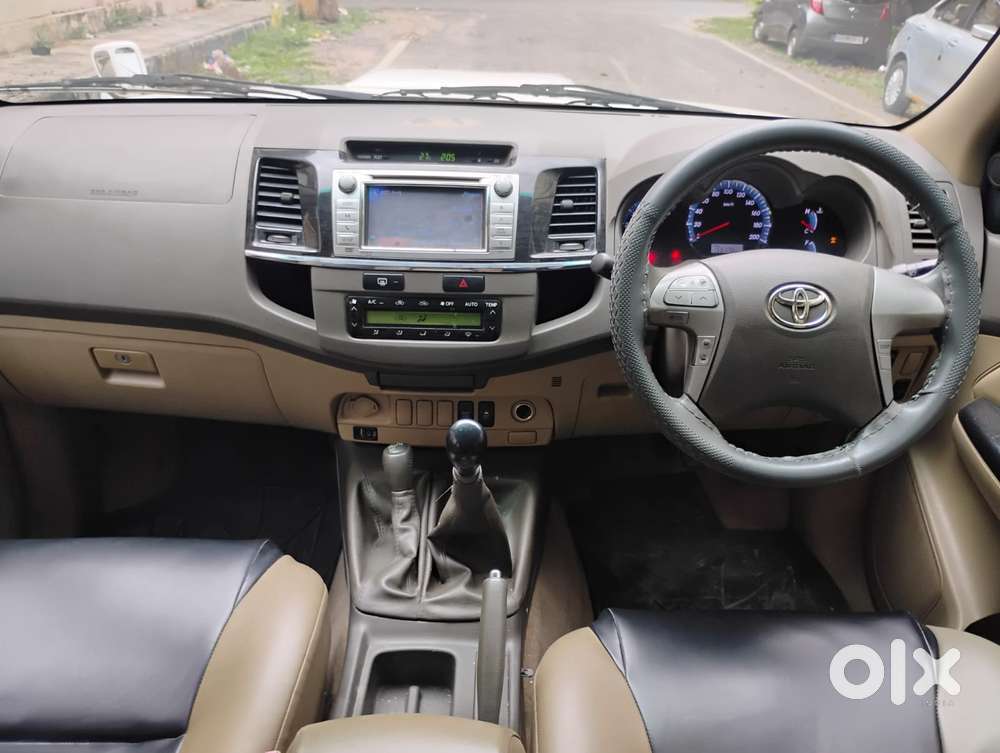 Toyota Fortuner 3.0 4x4 Manual, 2013, Diesel