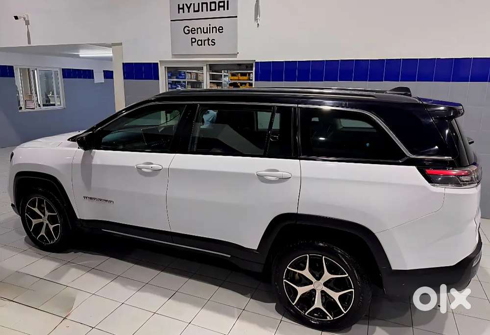 Jeep Meridian 2022, Diesel 45000 Km Driven,4×4 Automatic,top Model