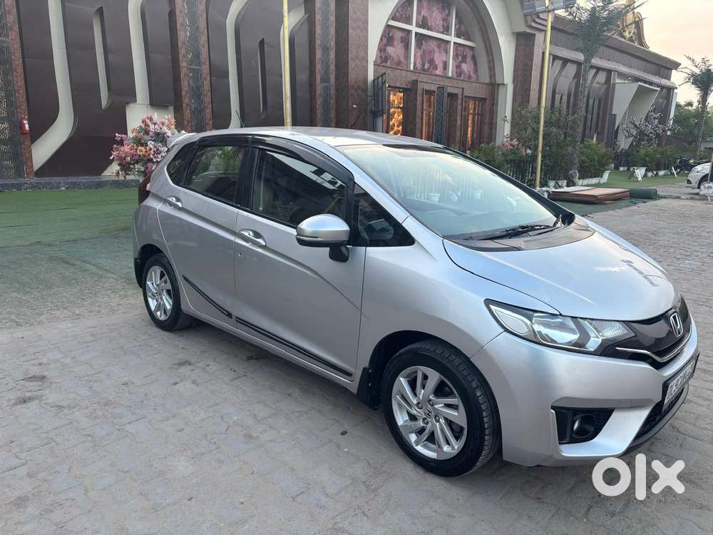 Honda Jazz V Mt Privilege, 2017, Petrol