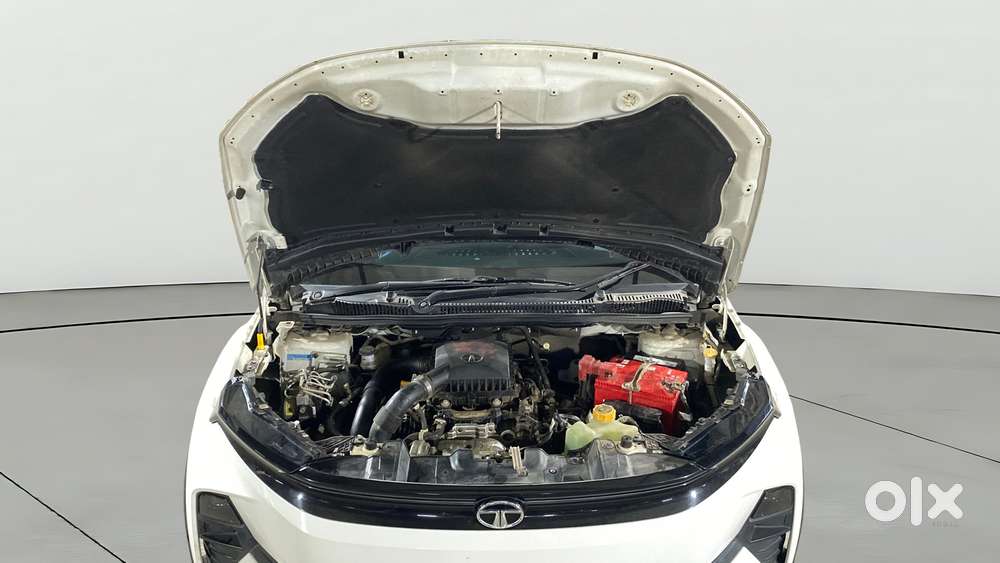 Tata Nexon Creative Plus 1.2 Revotron Petrol 7dca, 2023, Petrol