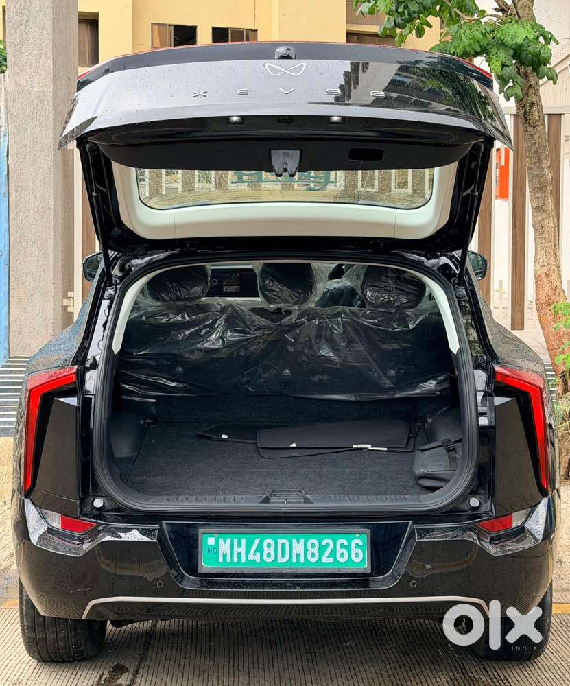 Mahindra Xev 9e Pack Two, 2025, Electric