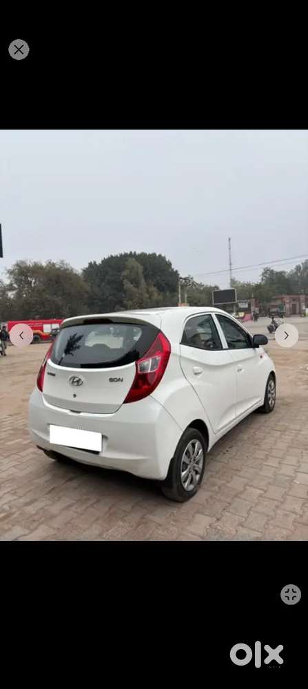 Hyundai Eon 2015 With Abs Petrol 23500 Km Driven