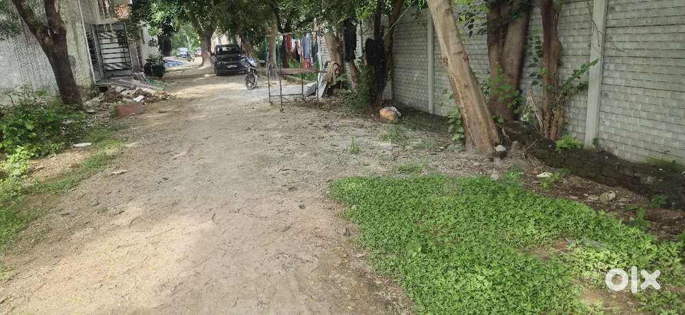 Get Band Colony Mein Plot Bikau hain