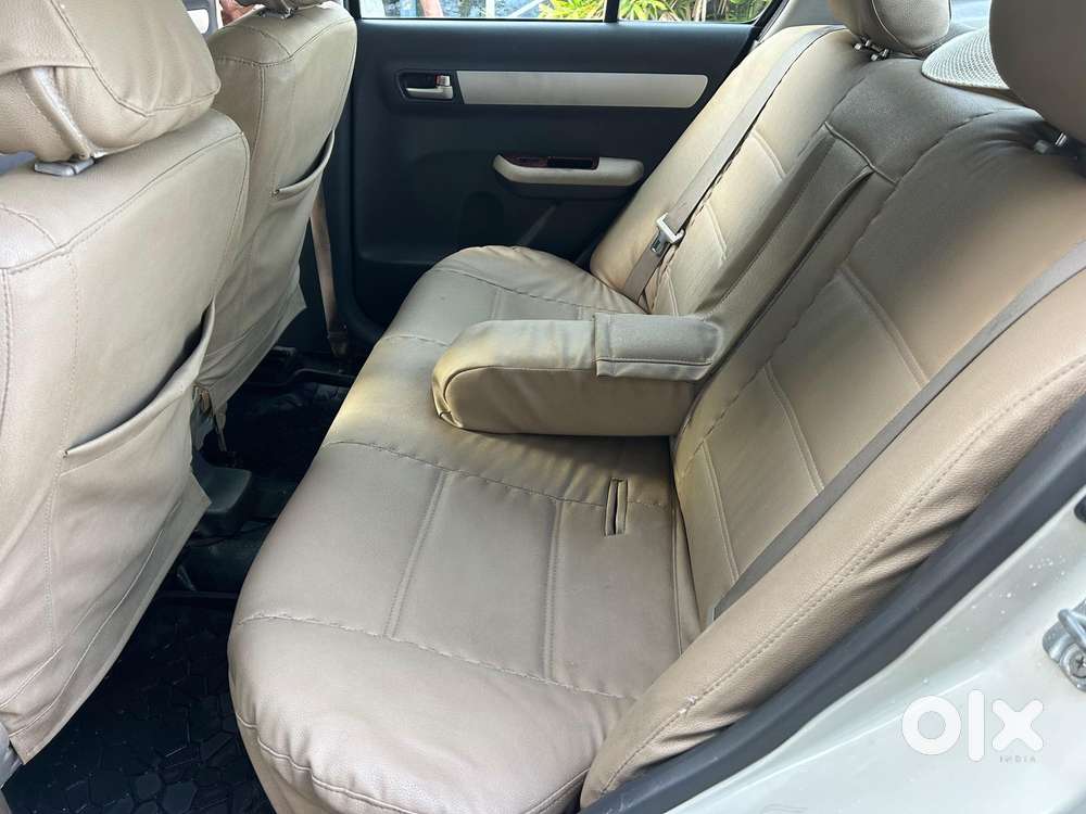 Maruti Suzuki Swift Dzire Zxi + Mt, 2010, Petrol