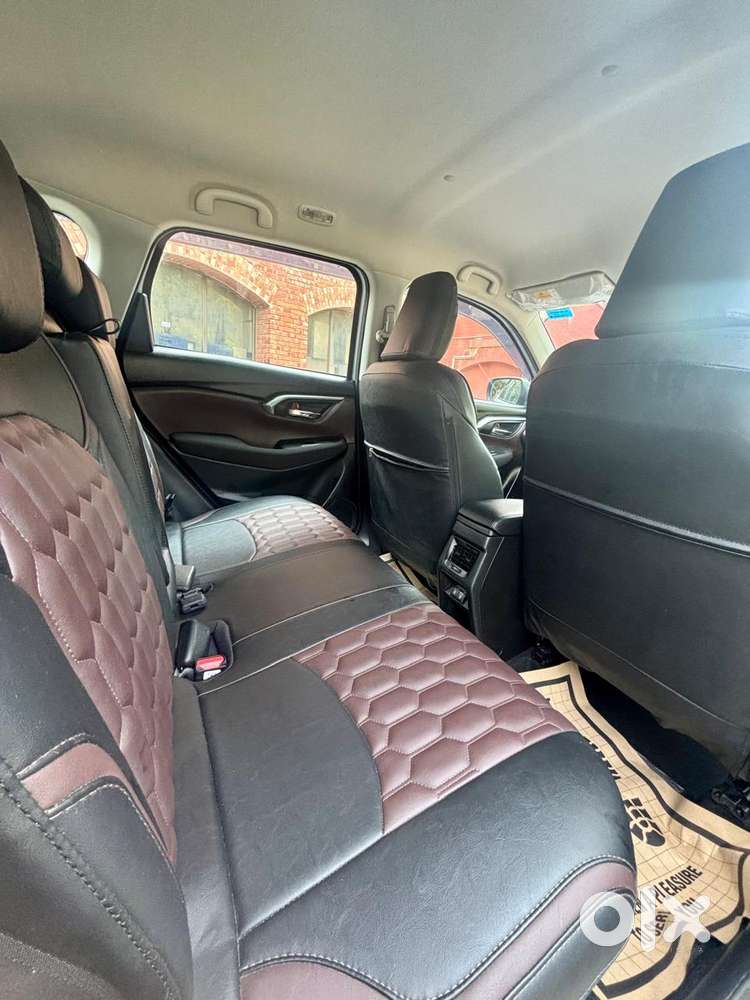 Maruti Suzuki Grand Vitara 1.5 Delta Smart Hybrid At, 2024, Petrol