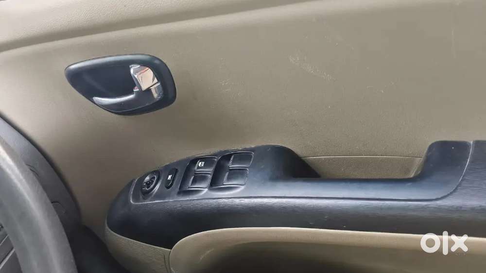 Hyundai I10 2011 Cng & Hybrids 70000 Km Driven