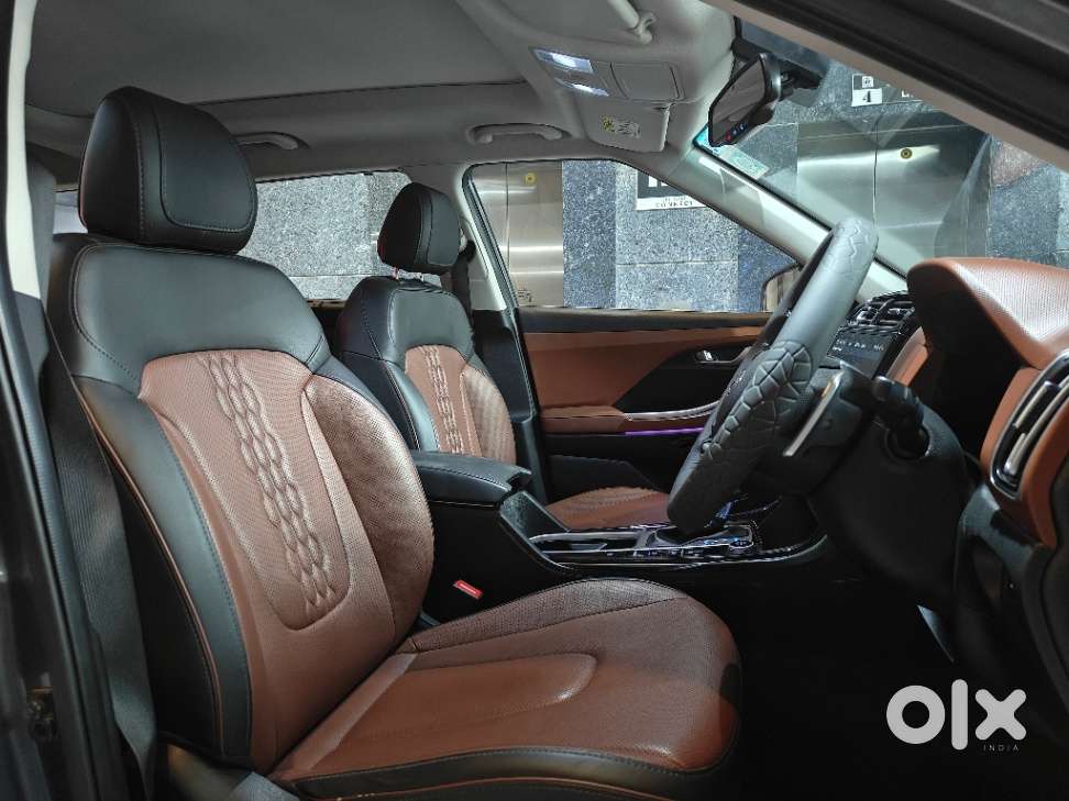 Hyundai Alcazar Signature (o) 6 Str 1.5 Petrol Dct, 2023, Petrol