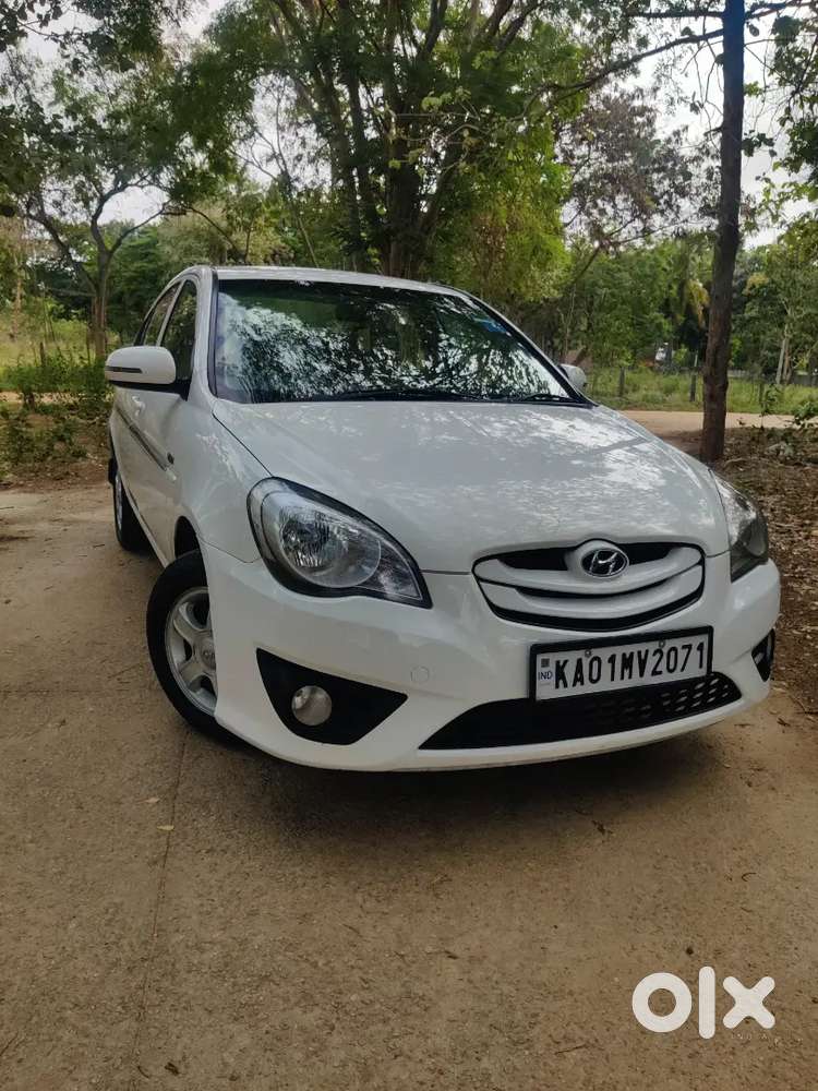 Hyundai Verna Sx Petrol 2010