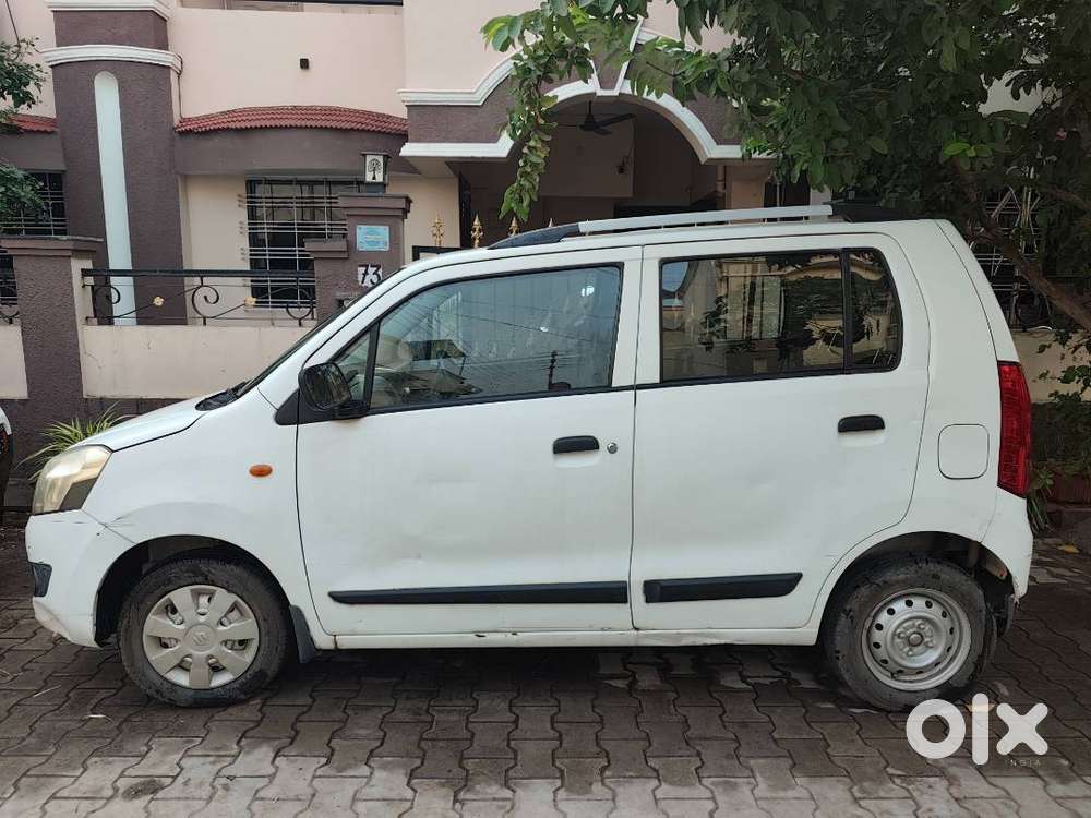 Single Hand Used Maruti Wagon R White Lxi (aug 2013) , 34213 Kms Only
