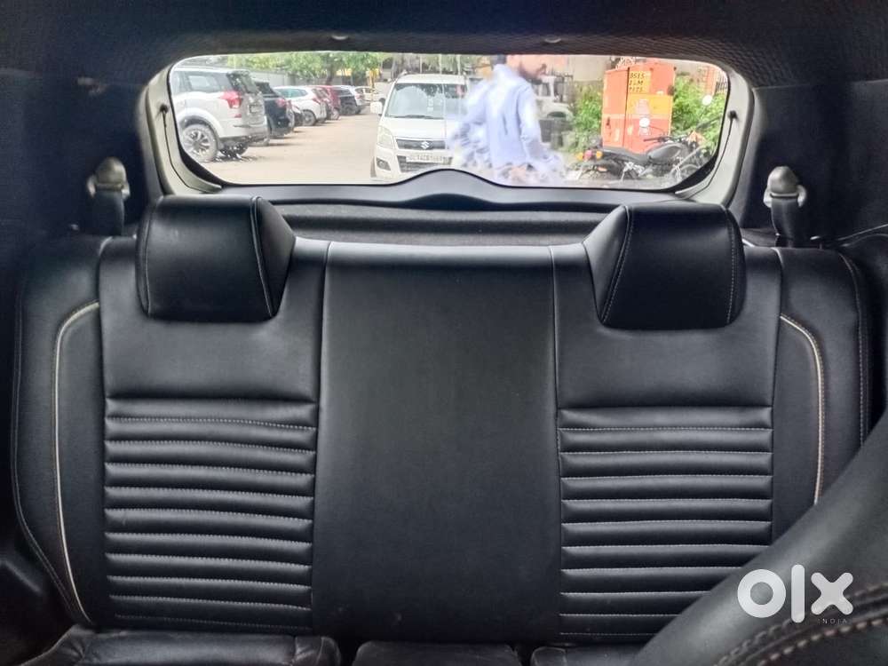 Maruti Suzuki Swift Lxi Optional-o, 2022, Petrol