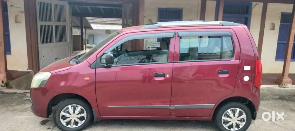 Maruti Suzuki Wagon R 2012 Petrol Well Maintained