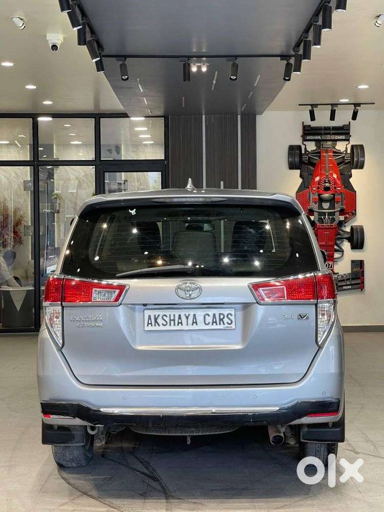 Toyota Innova Crysta 2.4 V 8 Str, 2020, Diesel